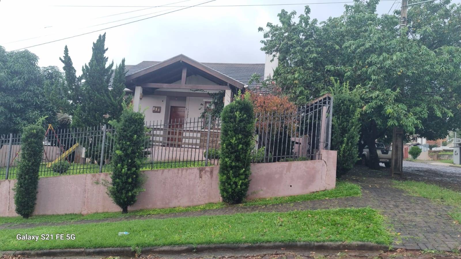 Casa a 100 m da Imasa 